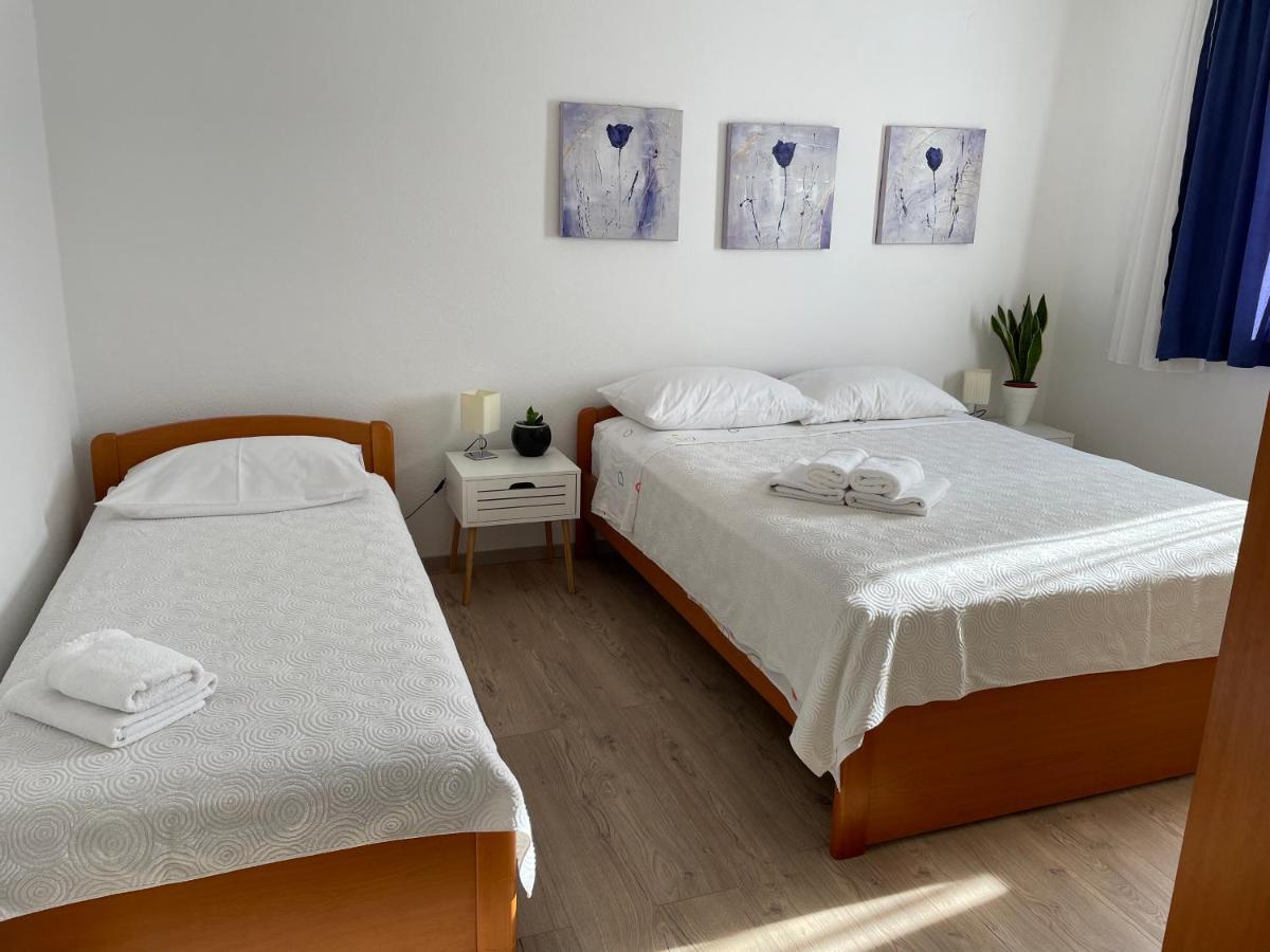 Apartments Angela Primošten Extérieur photo